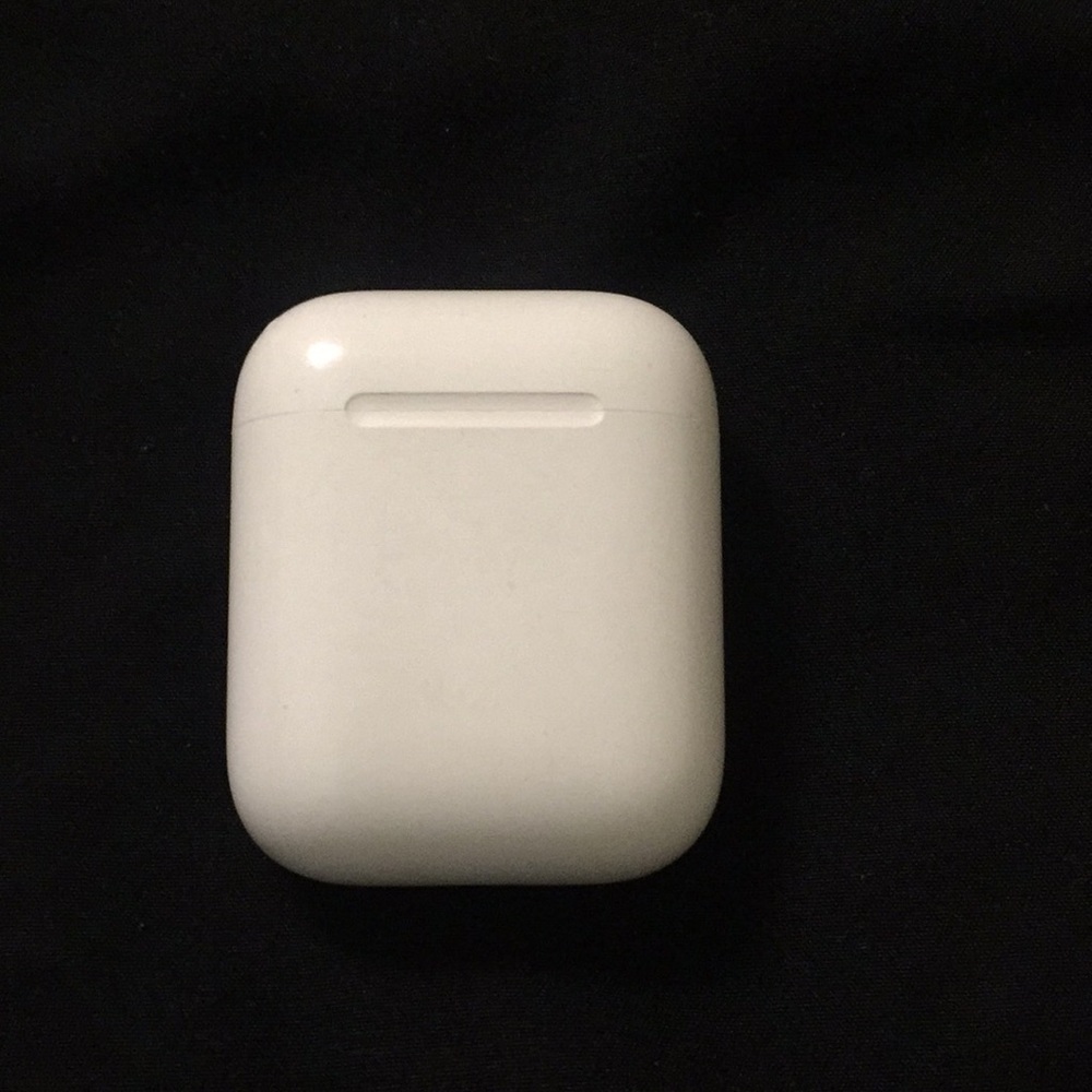 AirPod Charging Case